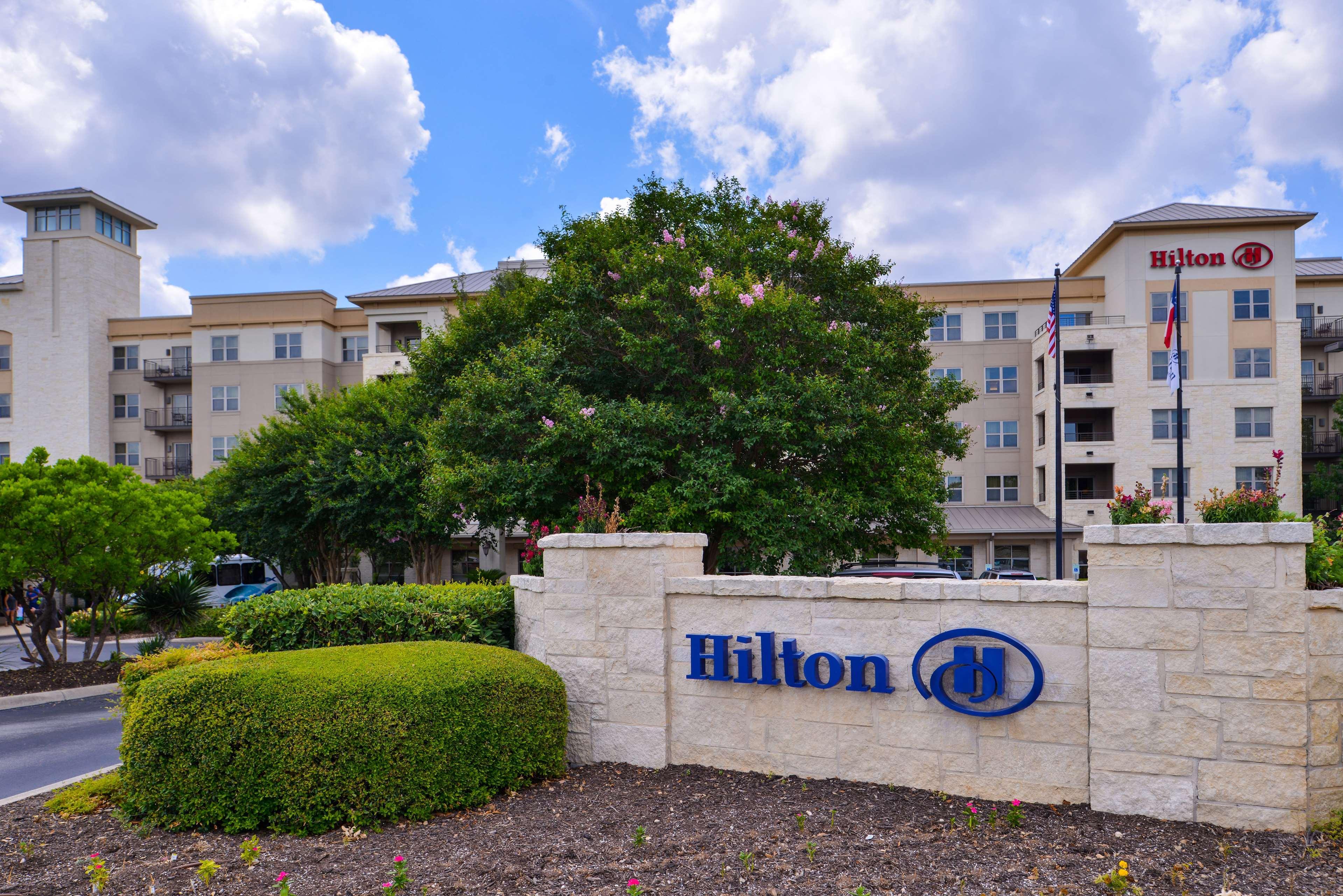 Hilton San Antonio Hill Country Hotel Exterior foto